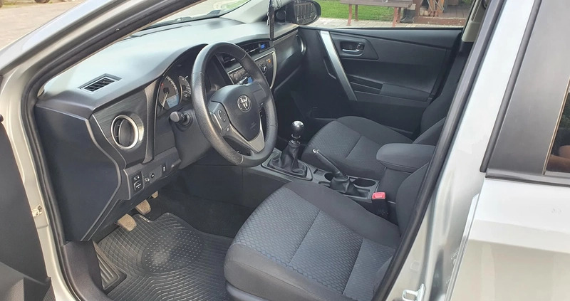 Toyota Auris cena 34800 przebieg: 175000, rok produkcji 2013 z Krosno małe 301
